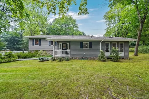 18 Adele Blvd, Ramapo, NY 10977 photo 1