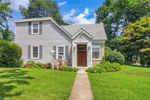 131 Oak Cir, Mahopac, NY 10541 photo 1