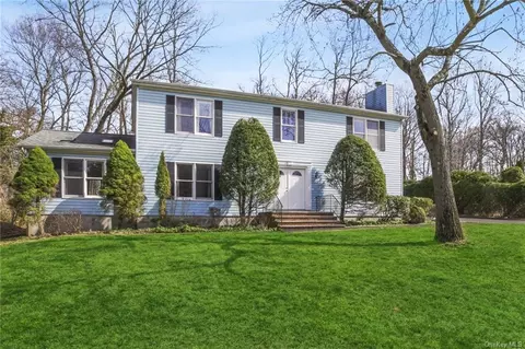 714 S Pascack Rd, Ramapo, NY 10977 photo 1