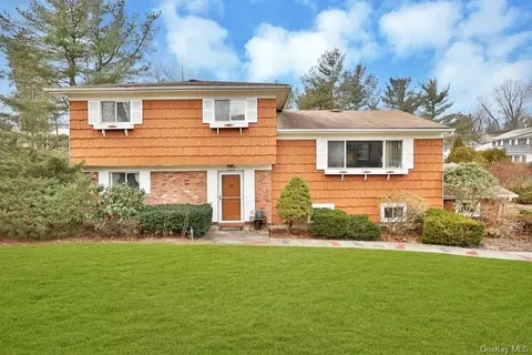4 Robert Ln, Greenburgh, NY 10607 photo 1