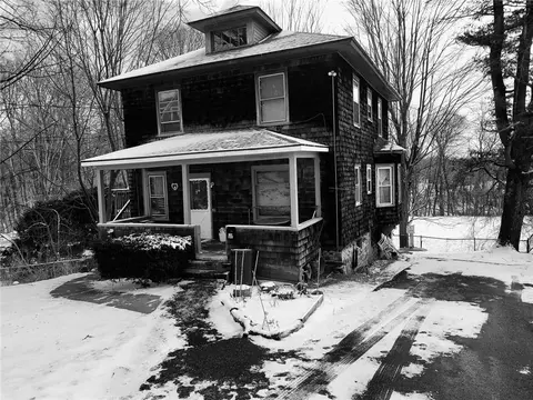 12 Eastview Ave #A, Southeast, NY 10509