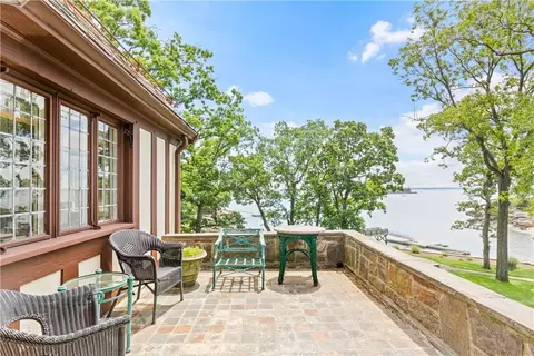 Exterior - 6 Shore Rd, Rye, NY 10580 photo 5 of 10
