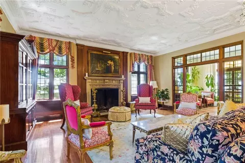 Living - 6 Shore Rd, Rye, NY 10580 photo 2 of 6