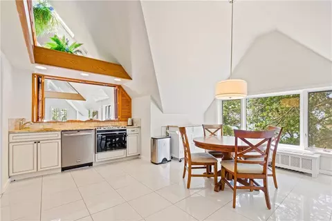 Kitchen - 6 Shore Rd, Rye, NY 10580 photo 2 of 3