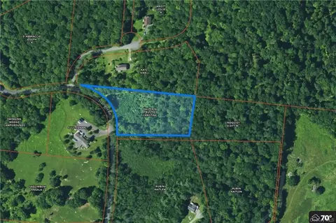 674 Starlight Rd, Thompson, NY 12701