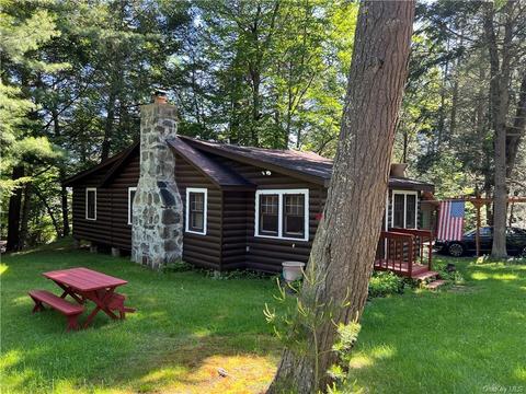 53 Walnut E Trl, Monticello, NY 12701