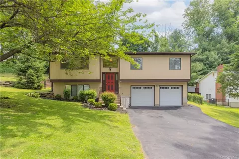 60 Cricketown Rd, Stony Point, NY 10980 photo 1