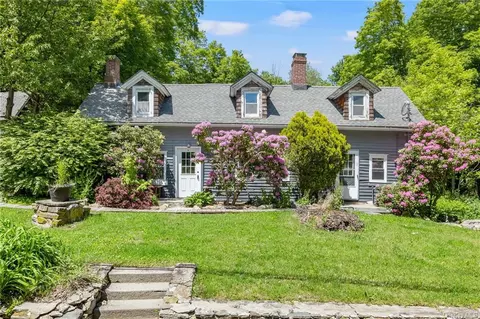 284 Foggintown Rd, Southeast, NY 10509