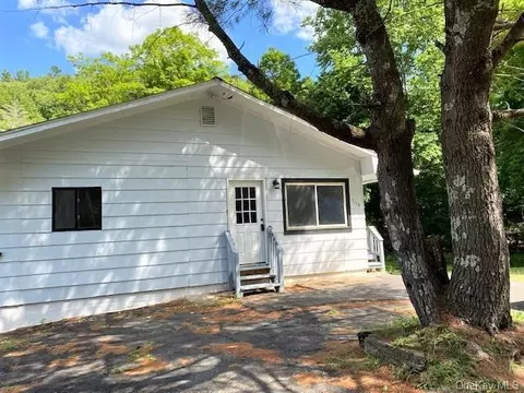 158 County Route 121, Delaware, NY 12745