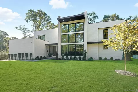 9 Kirby Ln N, Rye, NY 10580