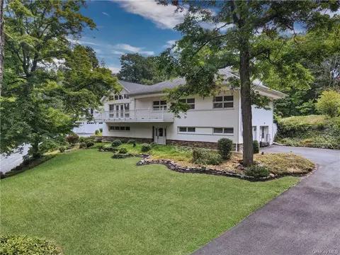 101 Curie Rd, Cornwall, NY 12518 photo 1