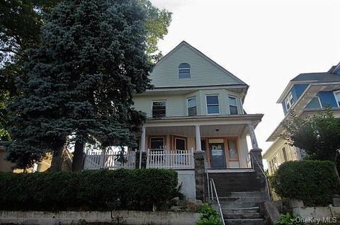 54 Landscape Ave, Yonkers, NY 10705