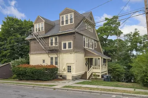 711 E Seneca St, Ithaca, NY 14850 photo 1