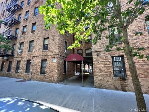 1922 Mcgraw Ave #5B, Bronx, NY 10462