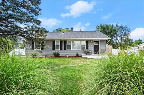 8 Heath Rd, Fishkill, NY 12524 photo 1