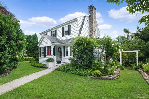 100 Edgemont Rd, Katonah, NY 10536