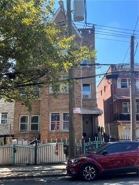 1048 E 223rd St, Bronx, NY 10466 photo 1