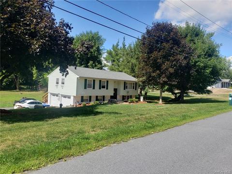 10 Lincoln St, Florida, NY 10921