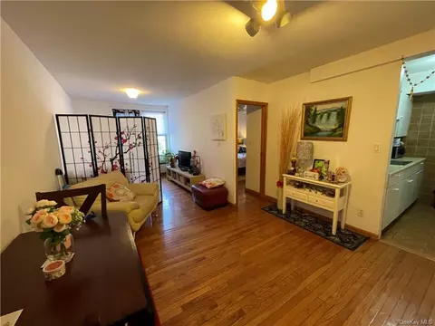 5921 Calloway St #2U, Corona, NY 11368