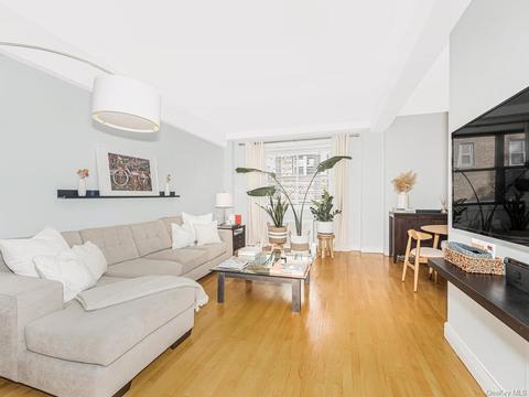 3103 Fairfield Ave #1F, Bronx, NY 10463