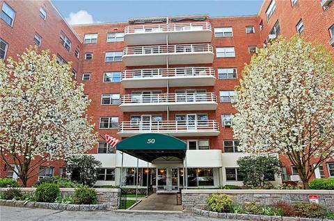 50 Popham Rd #4A, Scarsdale, NY 10583