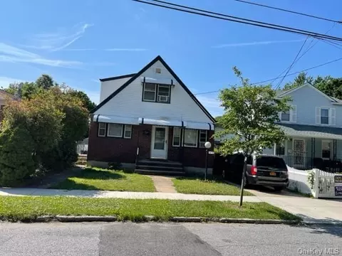 191-03 Williamson Ave, NY 11413
