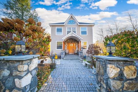 347 N Main St, Monroe, NY 10950