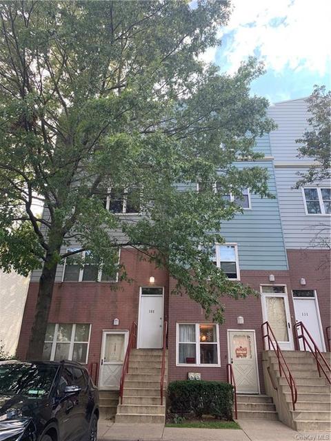 103 Admiral Ln #3103D, Bronx, NY 10473