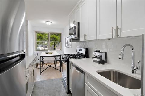 12205 Flatlands Ave #72K, Brooklyn, NY 11207