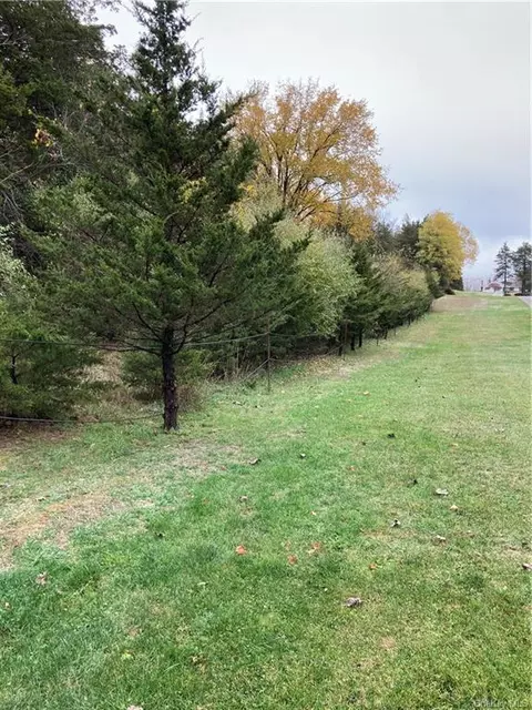 Sand Hill Road, Dover, NY 12522