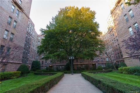 531 E Lincoln Ave #1T, Mount Vernon, NY 10552