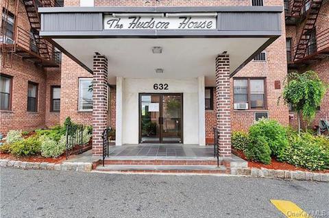 632 Warburton Ave #4L, Yonkers, NY 10701