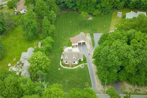 99 Smith Hill Rd, Ramapo, NY 10952