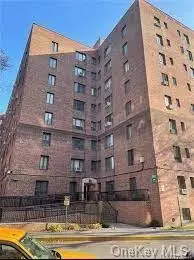 1594 Metropolitan Ave #7G, Bronx, NY 10462