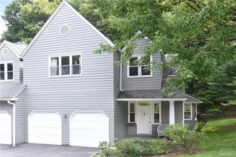 30 Richmond Hl, Greenburgh, NY 10533