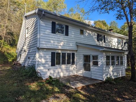 286 Little Ireland Rd, Rockland, NY 12758