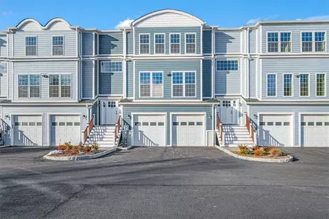 550 Mountainview Ave #3, Clarkstown, NY 10989