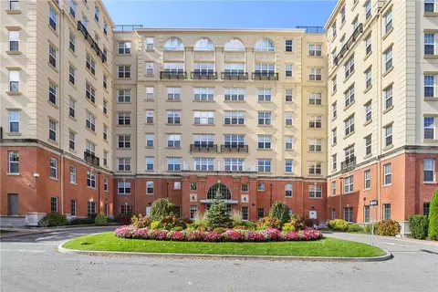 10 Byron Pl #622, Larchmont, NY 10538
