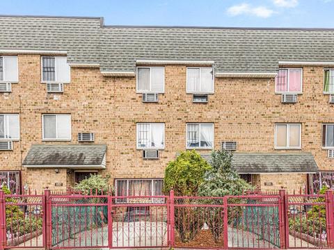 442 E 185th St, Bronx, NY 10458