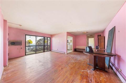 293 Snedens Pl W #293, Ramapo, NY 10977