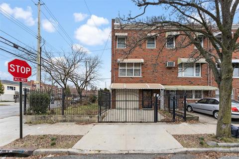 3001 Bruner Ave, Bronx, NY 10469