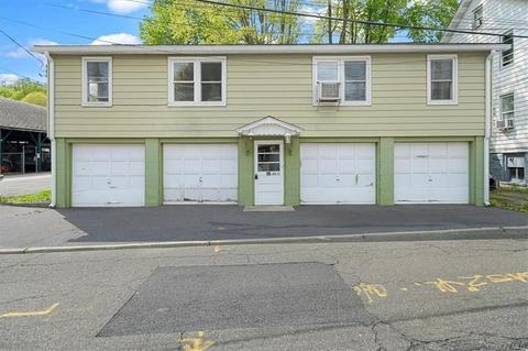 37 Lake St, Highlands, NY 10928