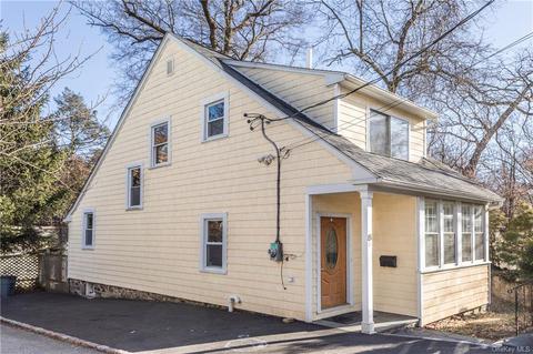 8 Parkway Rd, Bronxville, NY 10708