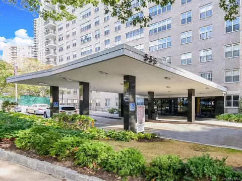 555 Kappock St #16K, Bronx, NY 10463
