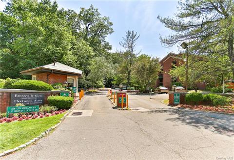 1346 Midland Ave #3J, Bronxville, NY 10708