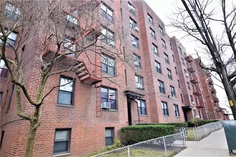 745 E 231st St #3G, Bronx, NY 10466