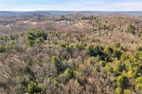 340 Haines Rd, Bedford, NY 10507