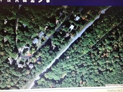 Halifax Lane, Thompson, NY 12775