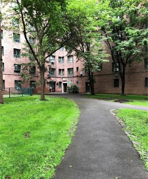 1510 Archer Rd #MF, Bronx, NY 10462