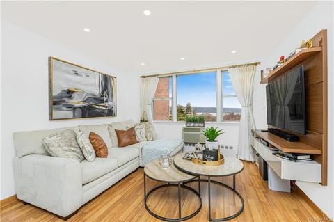 5800 Arlington Ave #6X, Bronx, NY 10471